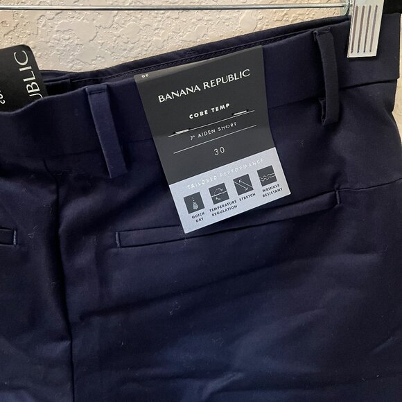 Banana Republic 7" Aiden Shorts Core Temp Size 30 Brand New with Tags Navy Blue - Picture 3 of 4